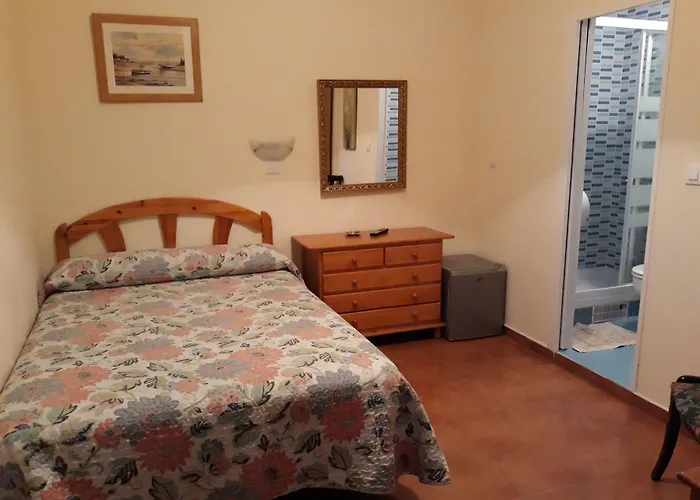 Hostal Fuentesol Madrid